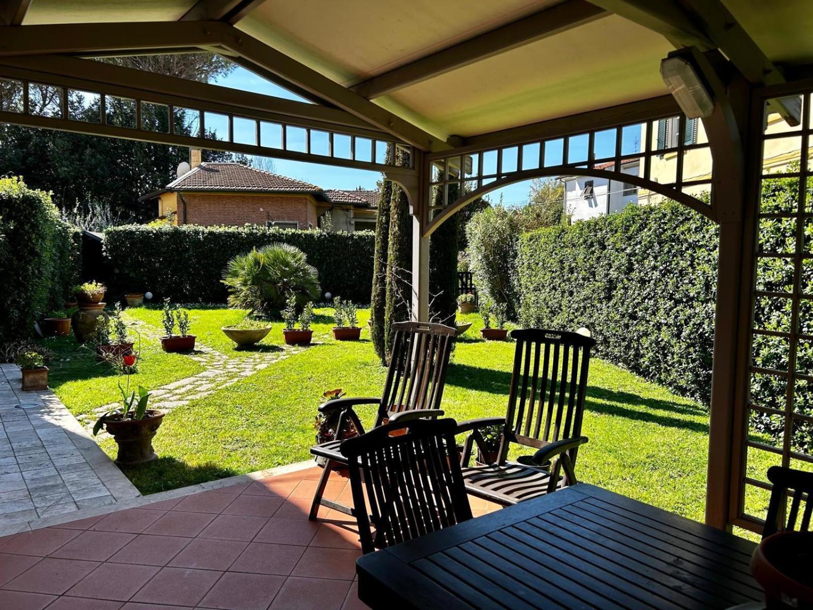 Il Villino Di Monic Pisa Centro Villa ภายนอก รูปภาพ